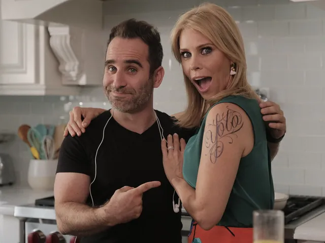Ben on set with Cheryl Hines