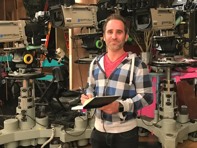 Ben on set with Henry Danger set